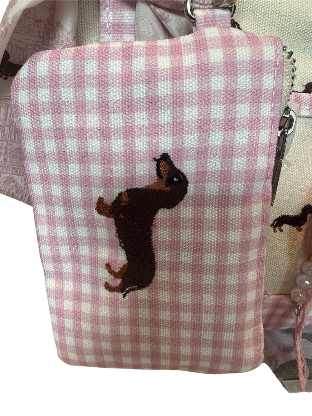 Madden Girl Brown Dachshund Tote Purse with Keychain Accessories- NWT - Picture 3 of 11